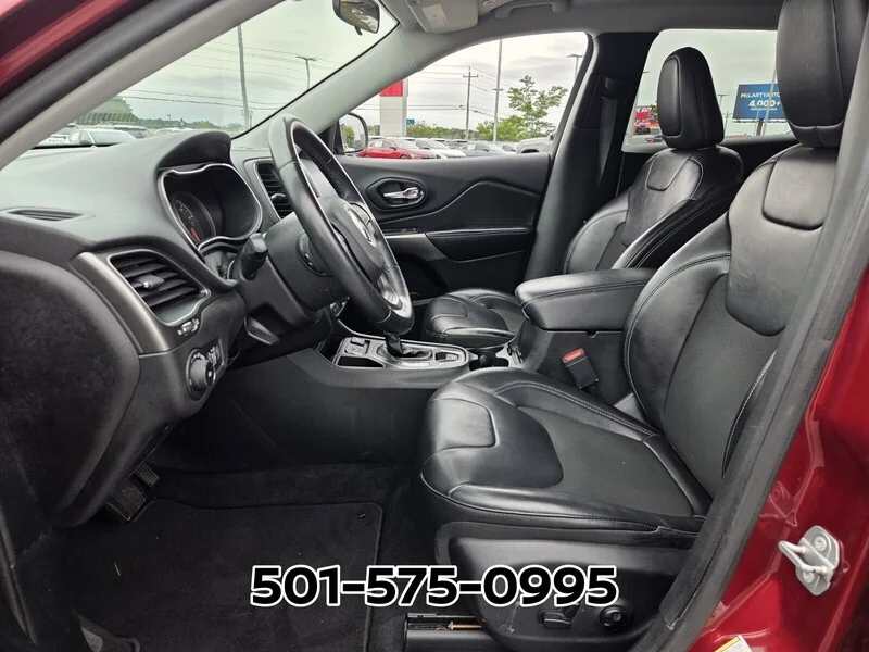 Used 2019 Velvet JEEP LATITUDE PLUS FWD image 9