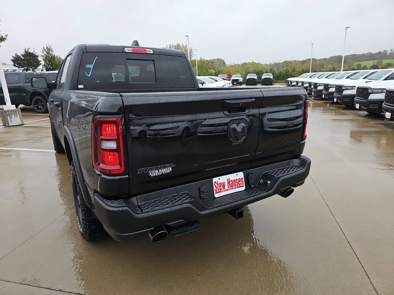 New 2027 Diamond Black Crystal Pearlcoat Ram Rebel image 3