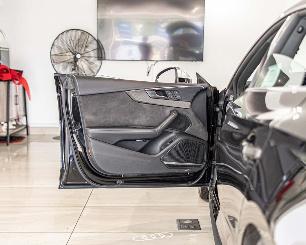 Used 2018 Black Audi 3.0T Prestige image 35