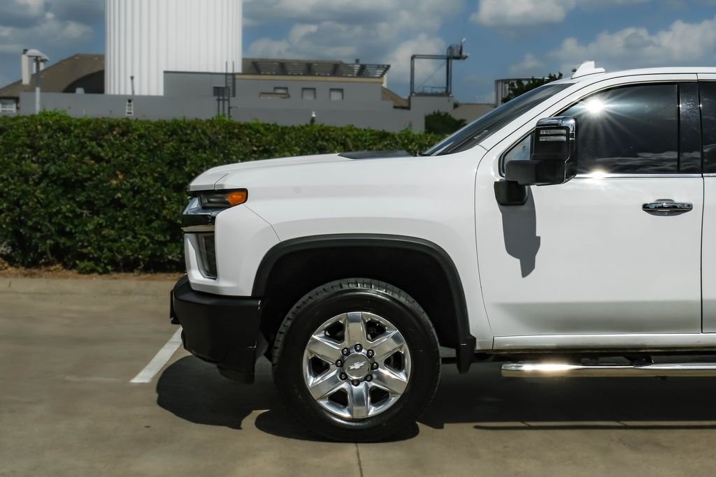 Used 2020 White Chevrolet LTZ image 16