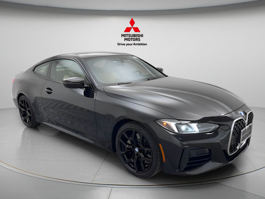 Used 2026 Black Sapphire Metallic BMW 430i xDrive image 3