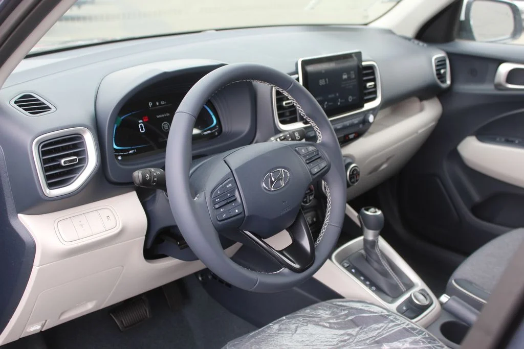 New 2026 White Hyundai SEL image 11