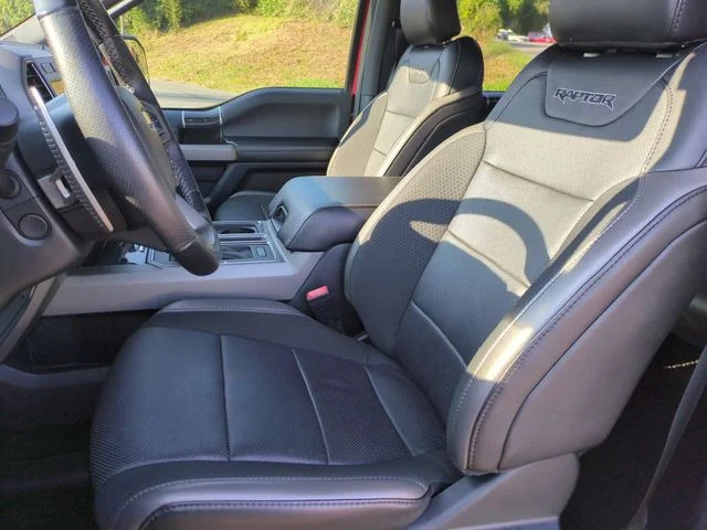 Used 2020 Red Ford Raptor image 14