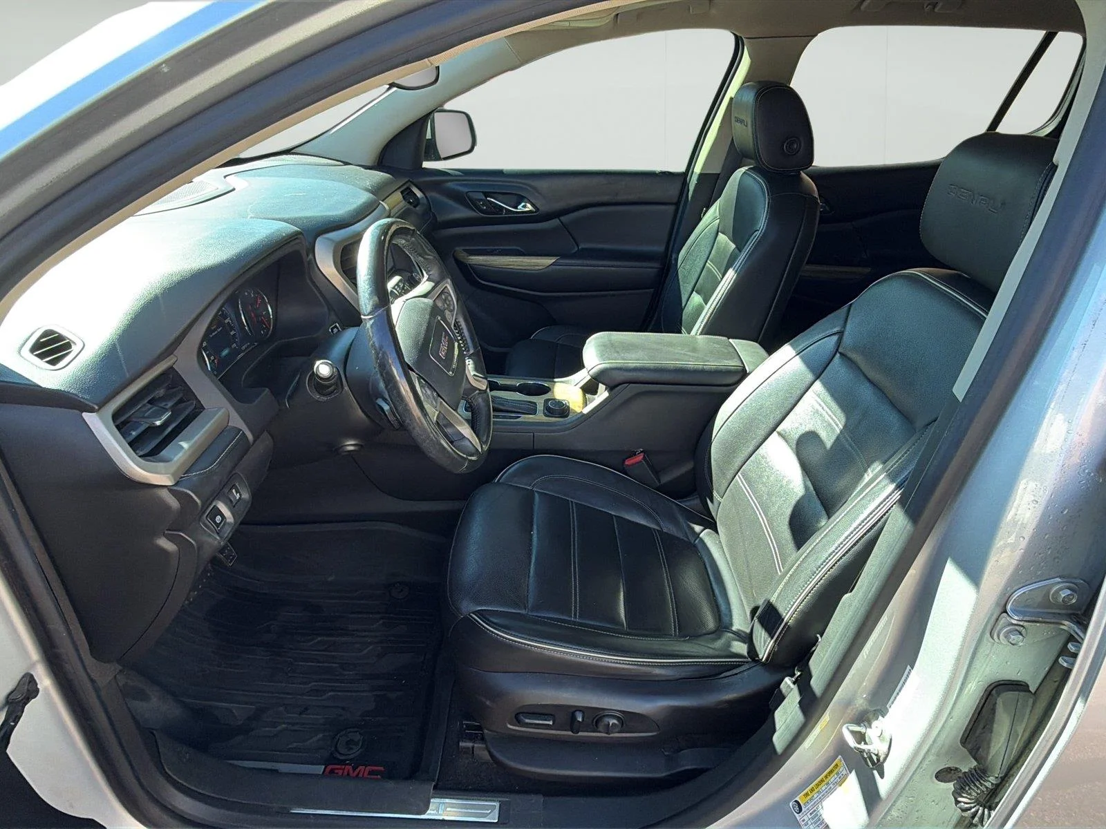 Used 2017  GMC Denali image 14