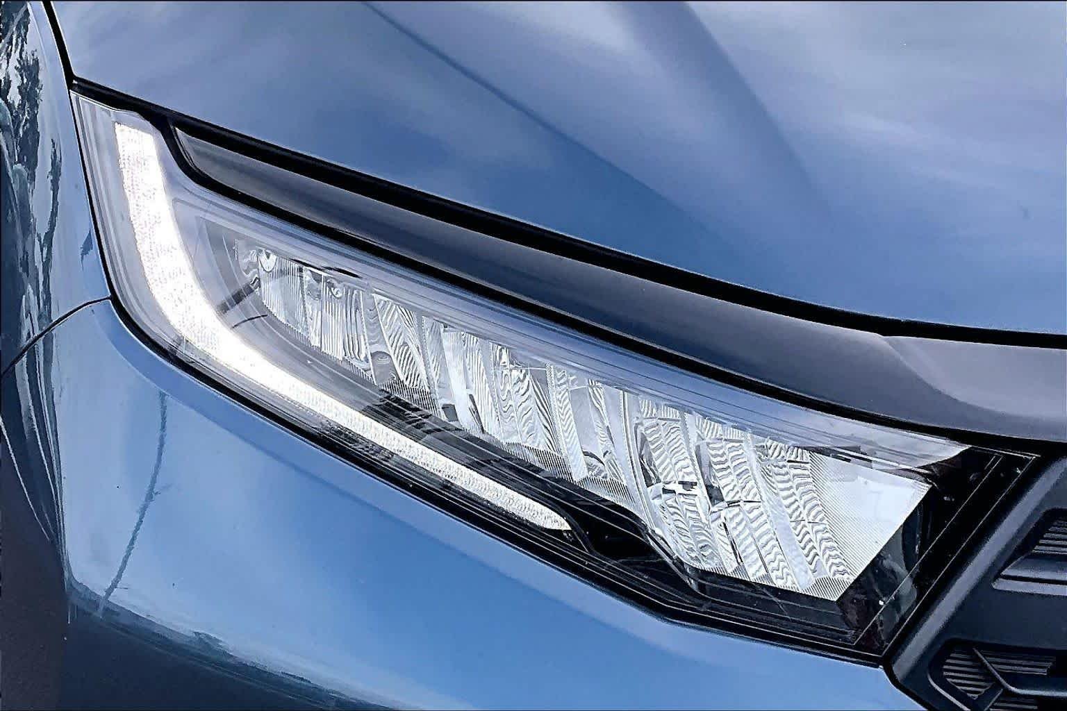 Used 2025 Crystal Black Pearl Honda EX-L image 28