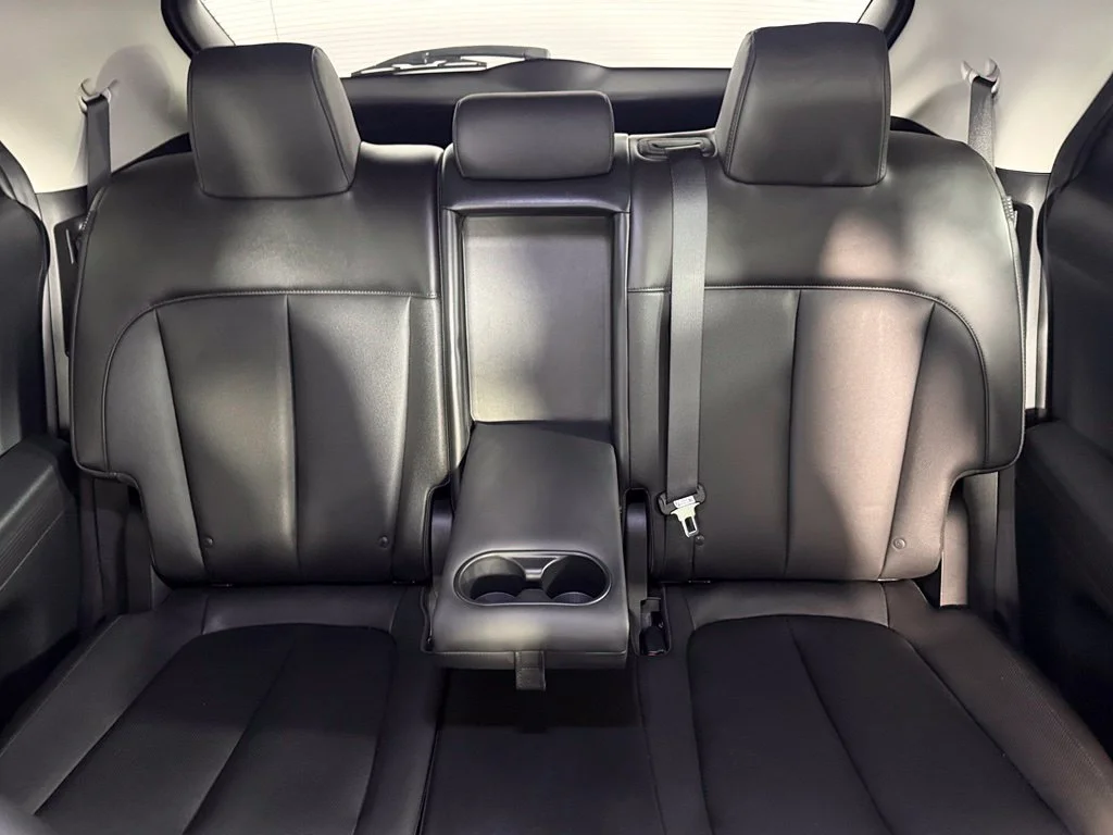 Certified Used 2025 Green Hyundai SEL image 20