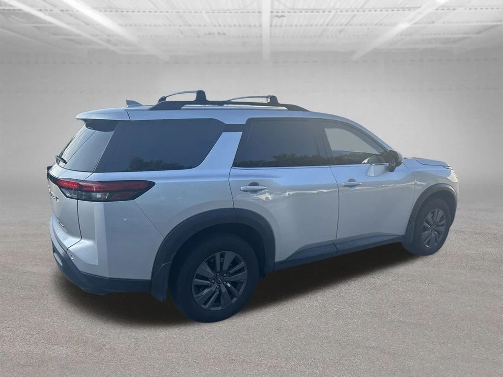 Used 2023 Silver Nissan SV image 5