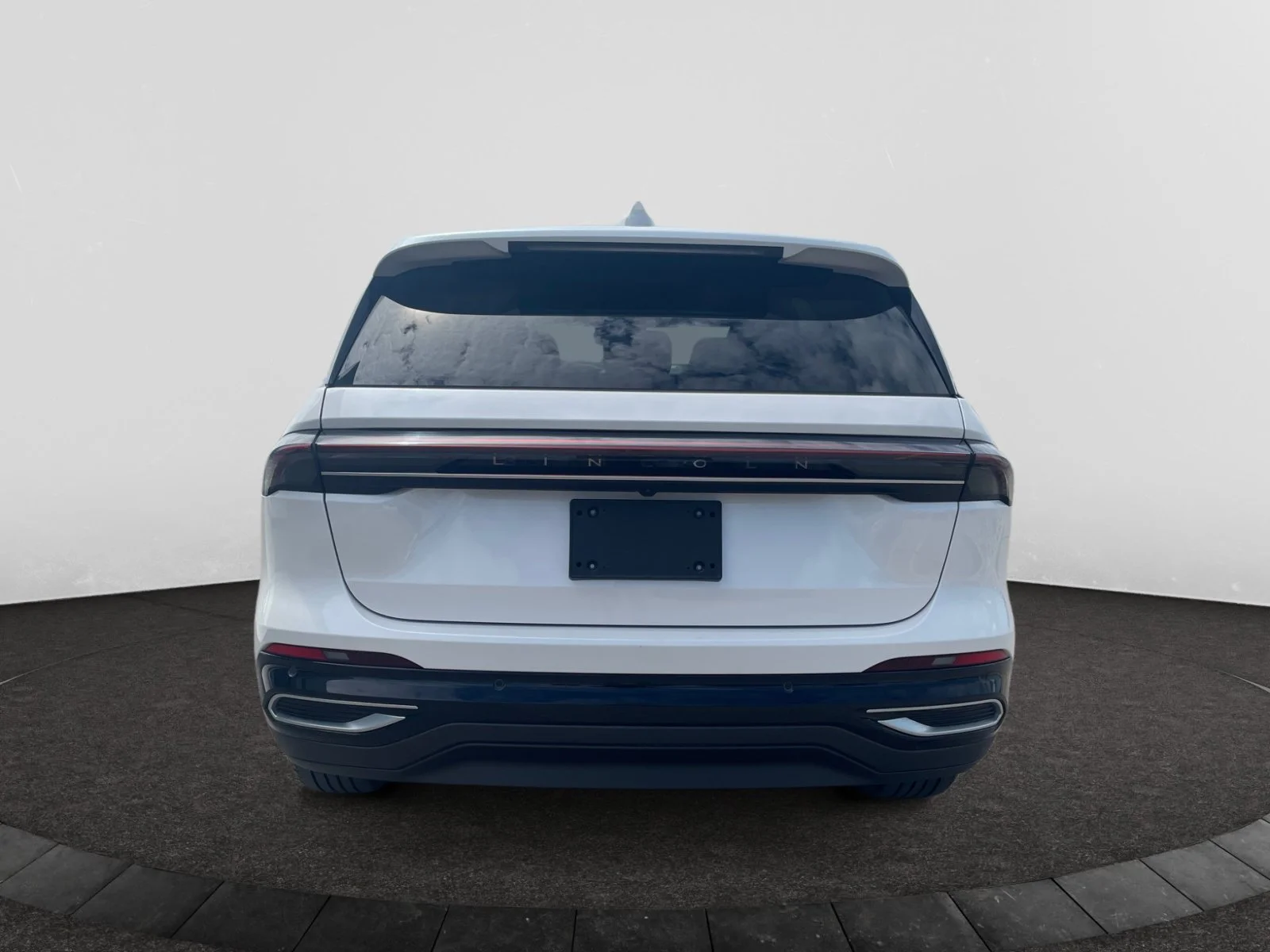 Used 2025 WHITE Lincoln PREMIERE AWD image 4