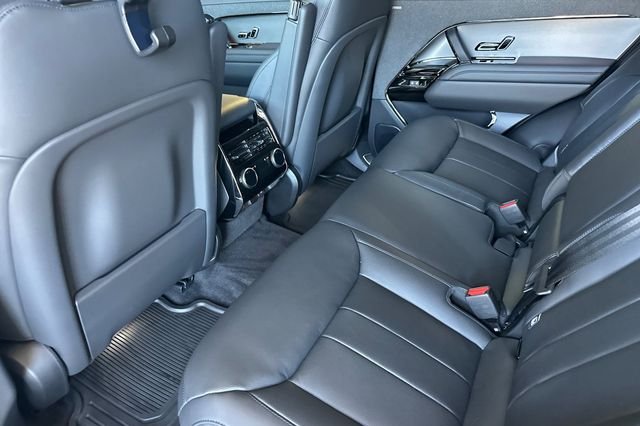 New 2026 Fuji White Land Rover SE image 11