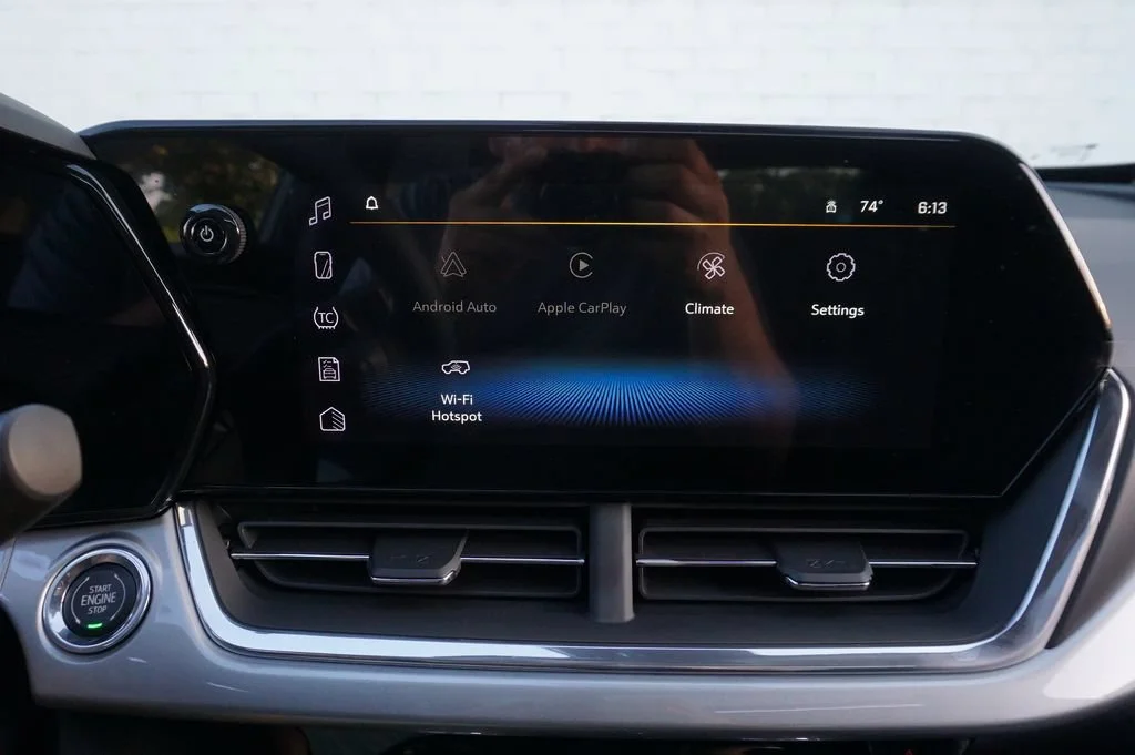2026 Chevrolet Trax LT - Photo 14