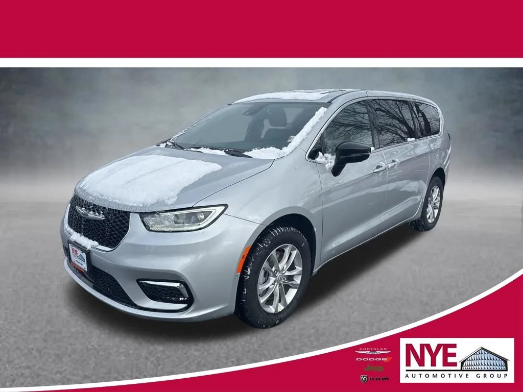 2026 Chrysler Pacifica Select AWD's photo