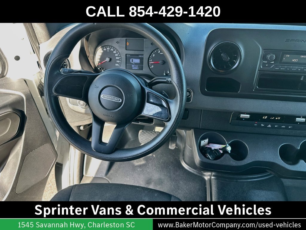 Used 2020 White Freightliner Base image 21