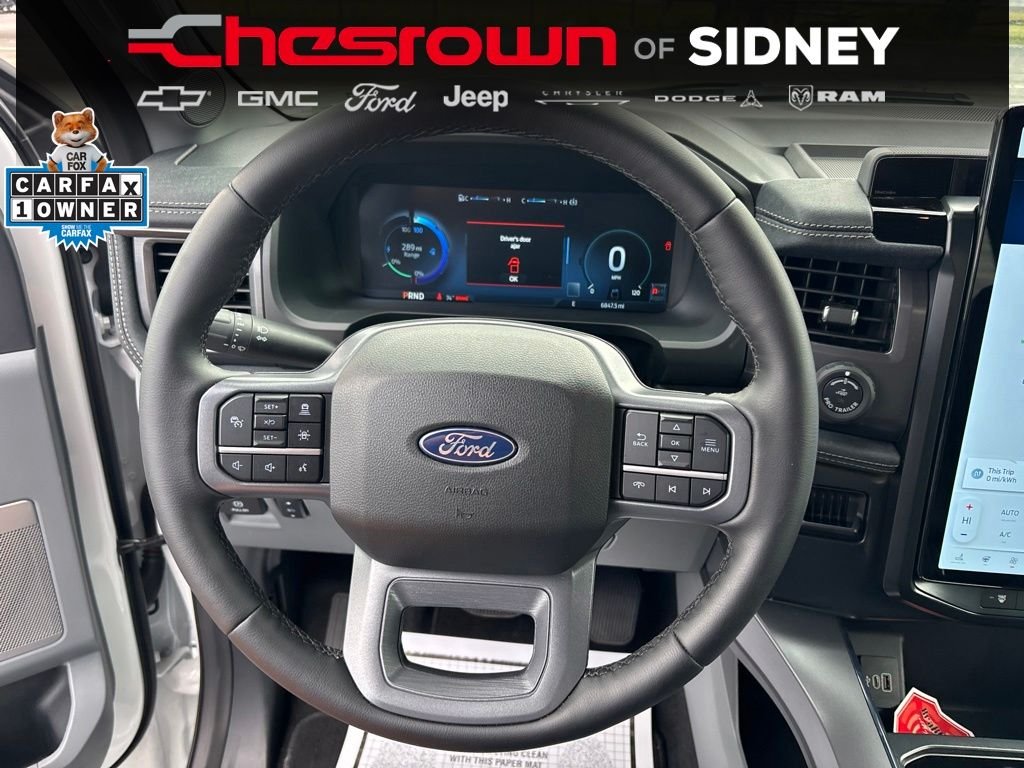 2025 Ford F-150 Lightning Flash - Photo 14