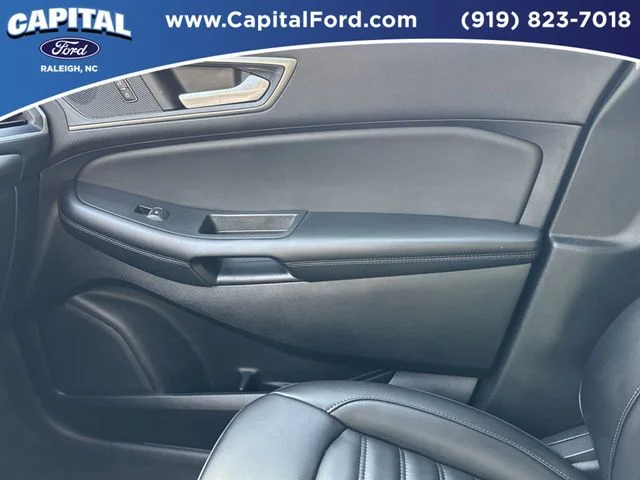 Used 2024 Black Ford SEL image 29