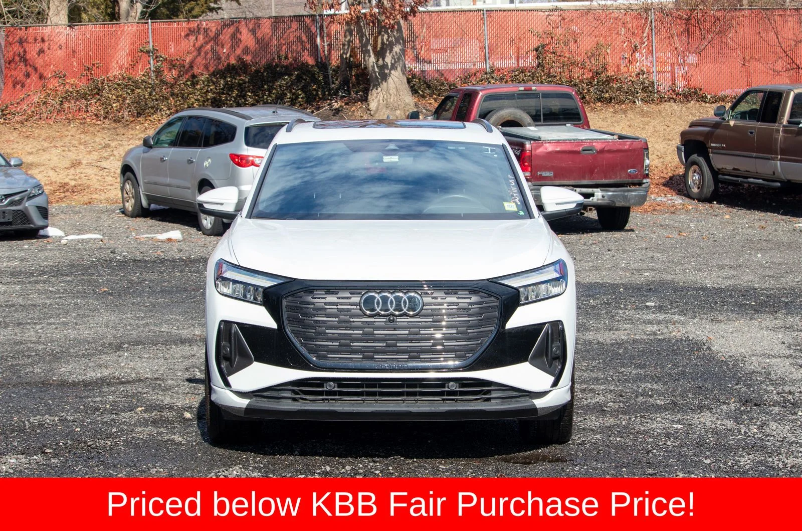 Used 2024 Audi Q4 e-tron Premium with VIN WA1K2BFZ5RP030176 for sale in Commack, NY