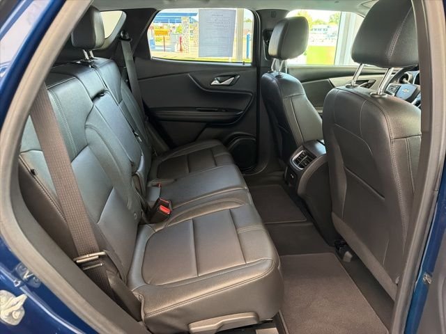 Used 2022 Blue Glow Metallic Chevrolet LT image 10