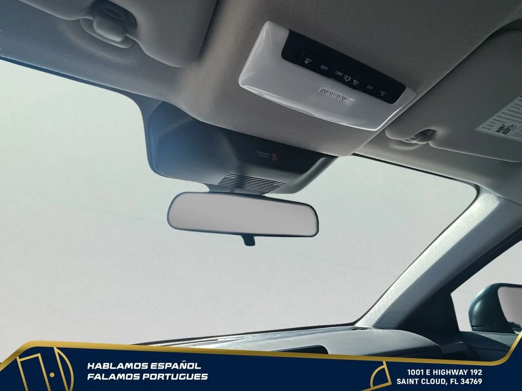 Used 2025 Blue Nissan S FWD image 21