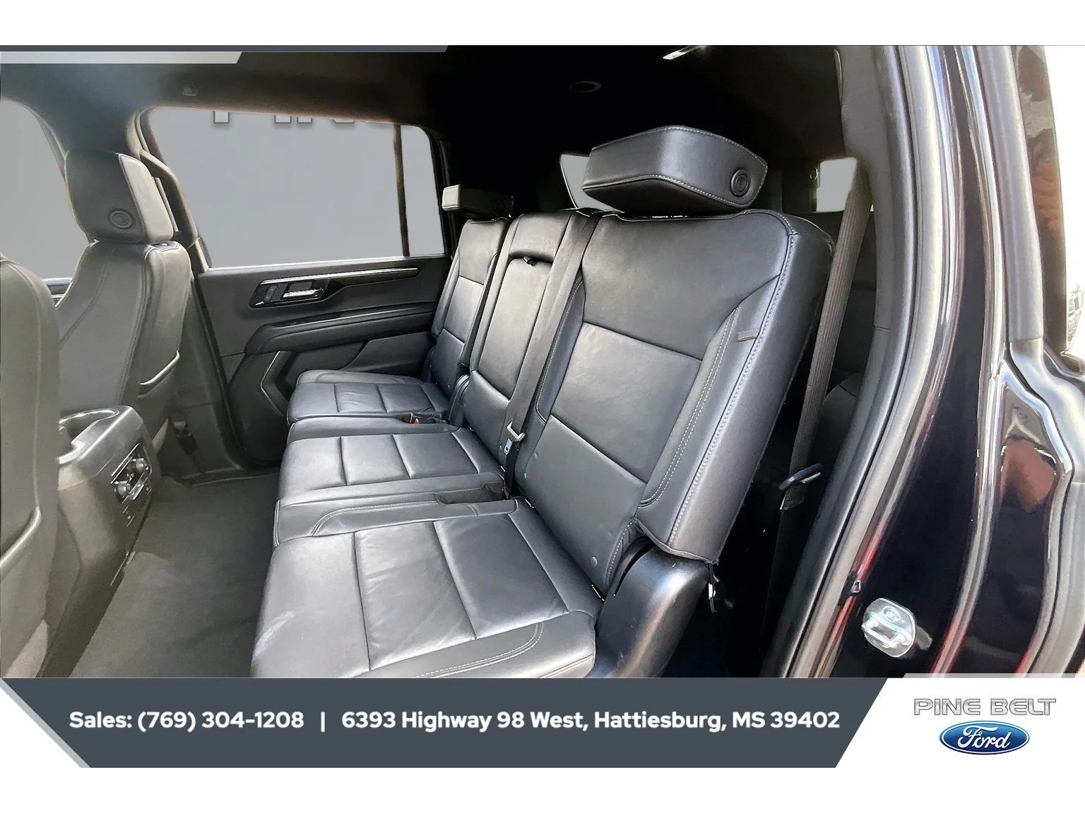 Used 2025 Dark Ash Metallic Chevrolet LT image 19