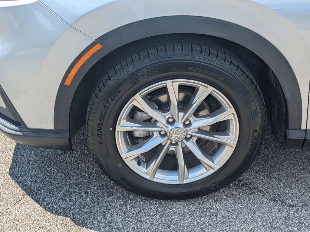2023 Honda CR-V EX - Photo 11
