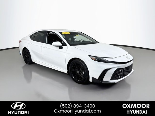 2025 Toyota Camry Hybrid SE