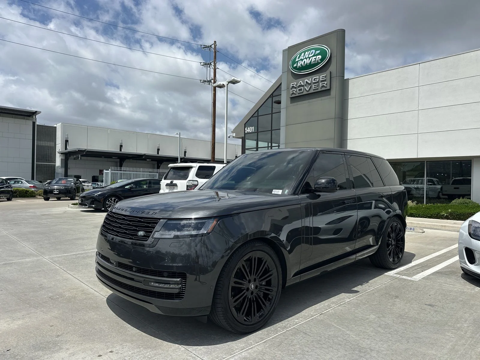 2024 Land Rover Range Rover SE