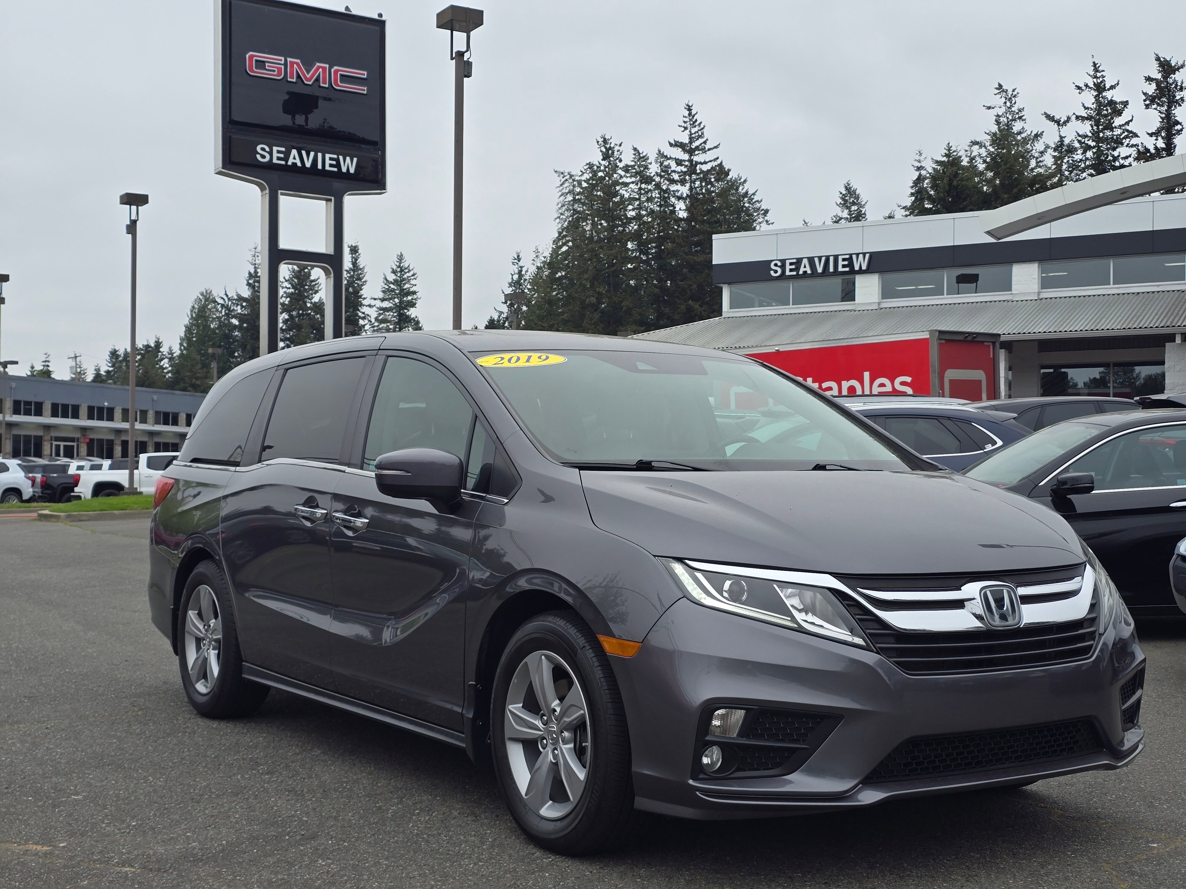2019 Honda Odyssey EX-L with RES & Navigation's photo
