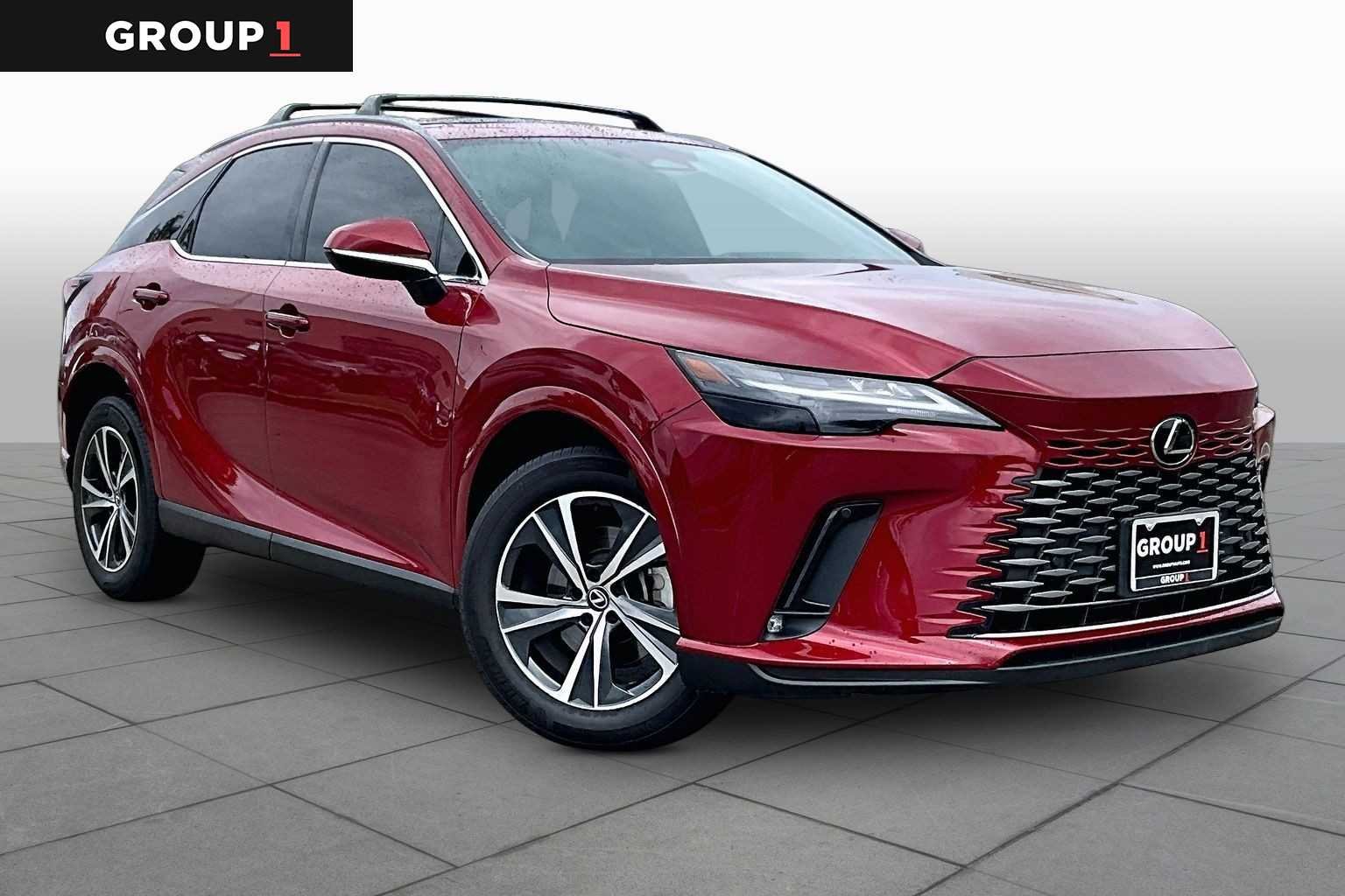Used 2023 Matador Red Mica Lexus Premium image 3