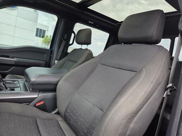 Used 2023 Atlas Blue Metallic Ford XLT image 13