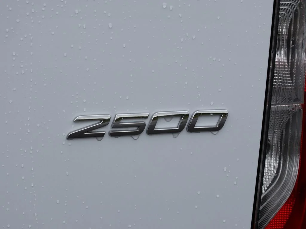 New 2026 Arctic White Mercedes-Benz Cargo 170 WB image 9