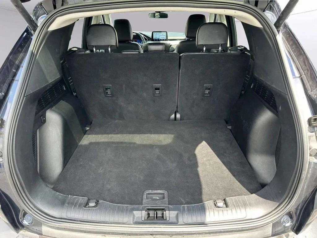 2021 Ford Escape Titanium - Photo 32