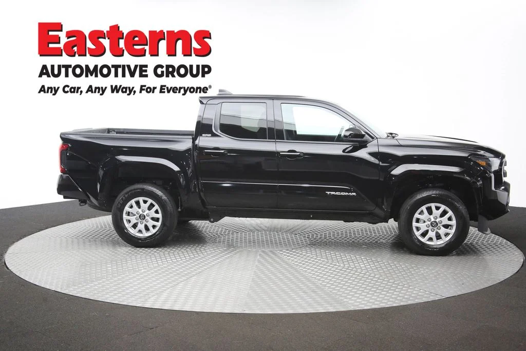 Used 2026 Black Toyota SR5 image 44