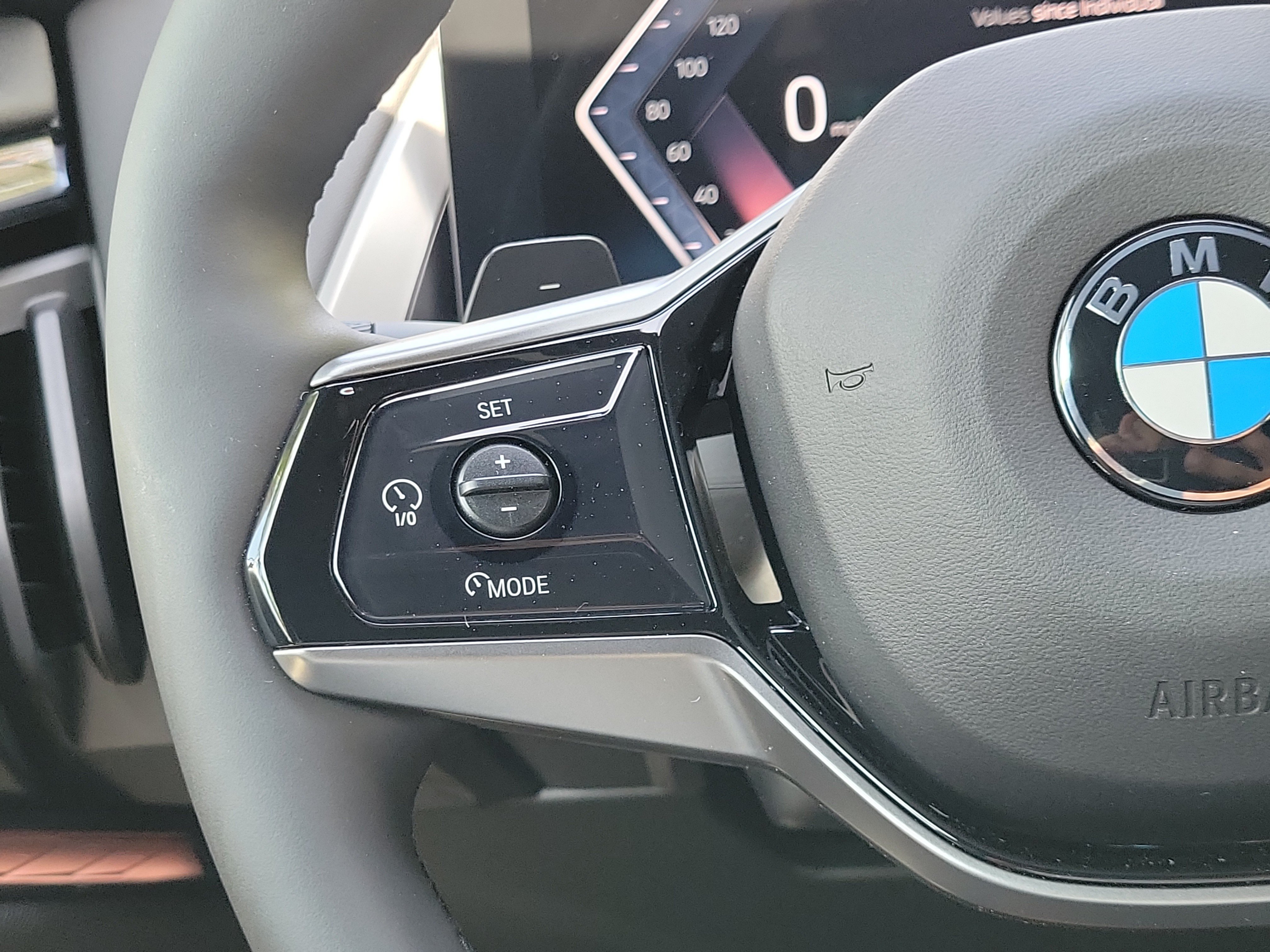 New 2026 Tanzanite Blue II Metallic BMW 30 xDrive image 17
