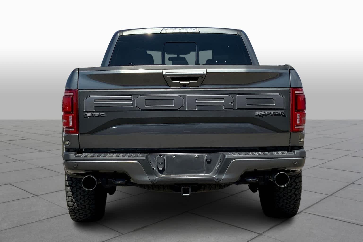 Used 2019 Magnetic Ford Raptor image 5