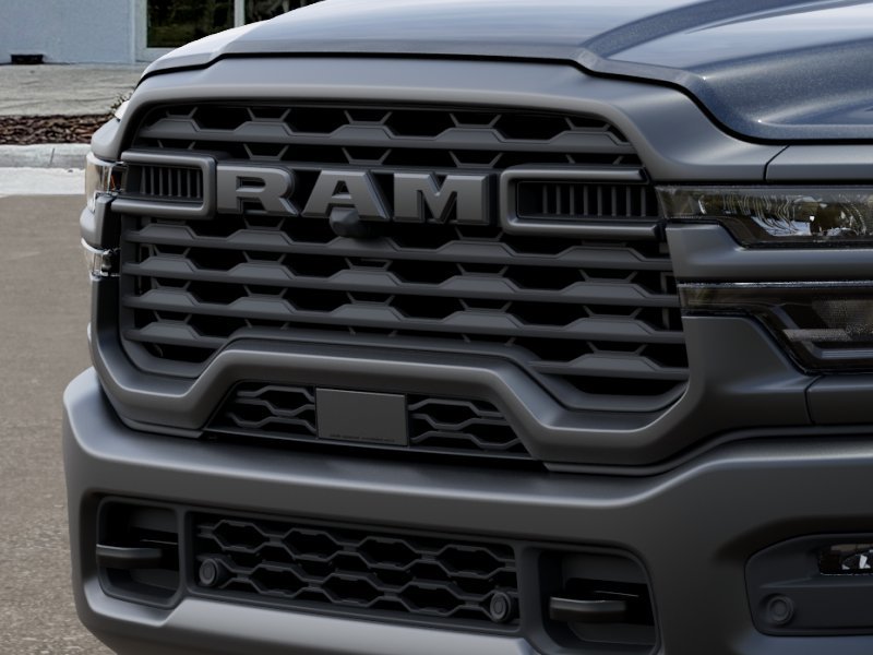 New 2026 Diamond Black Crystal Pearl-Coat Exterior Paint RAM Tradesman image 42