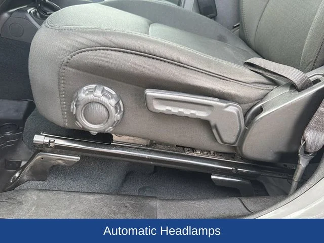 Used 2022 Gray Jeep Altitude image 22
