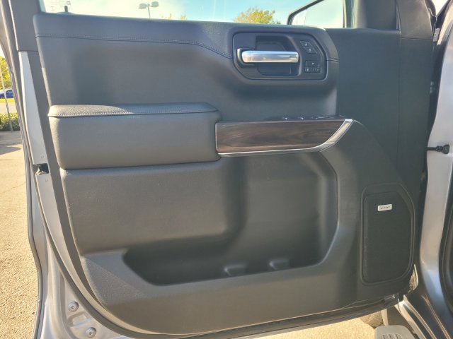Used 2020 Gray GMC SLT image 18