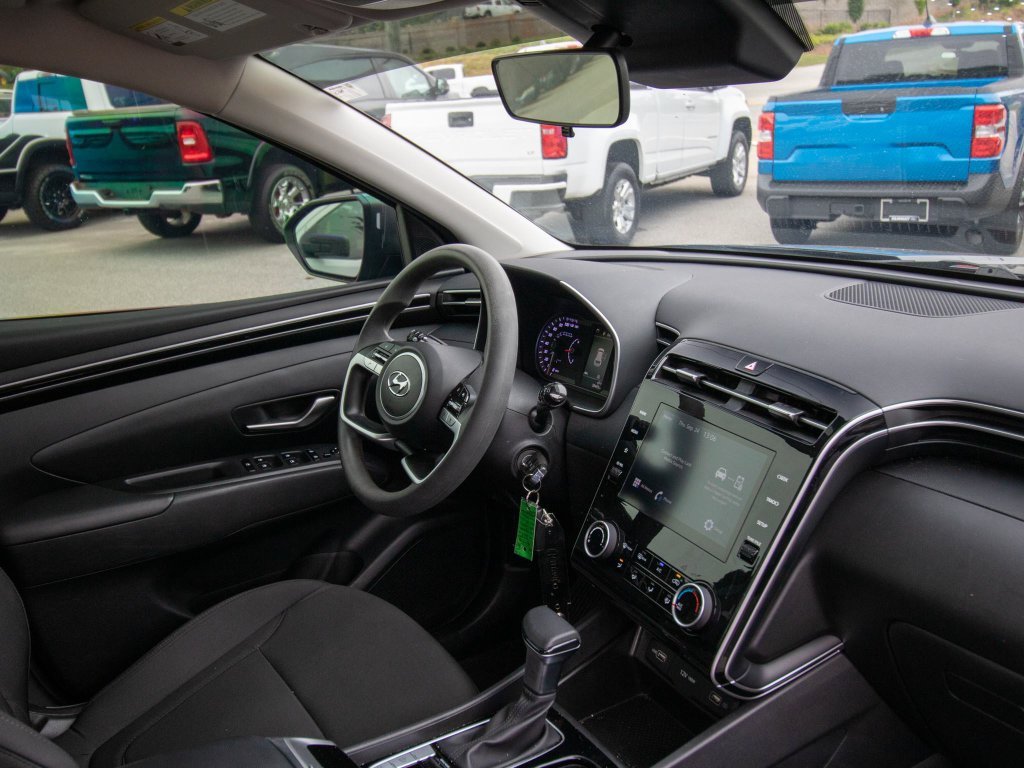 2024 Hyundai Tucson SE - Photo 19