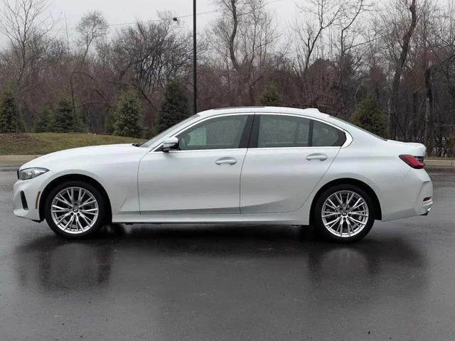 New 2024 Mineral White Metallic BMW 330i xDrive image 11