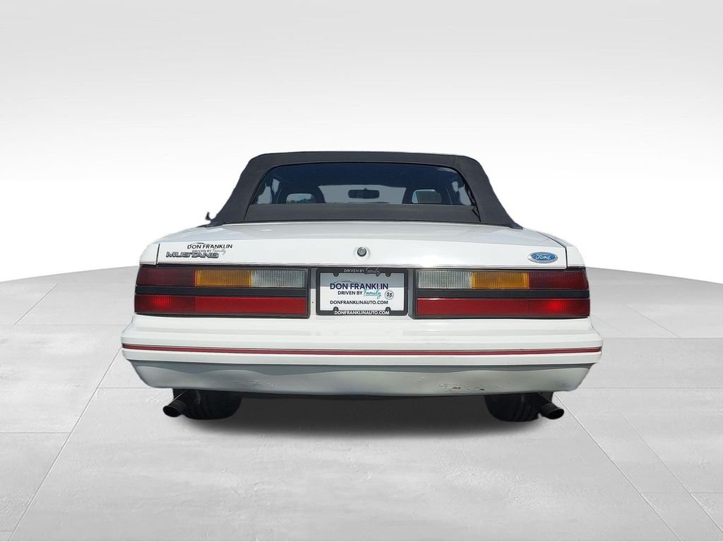 Used 1984 White Ford GT image 4