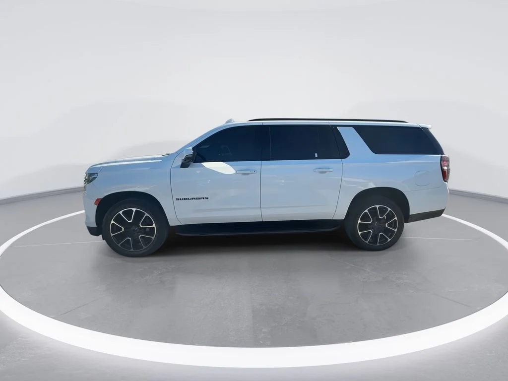 Used 2022 White Chevrolet RST image 5