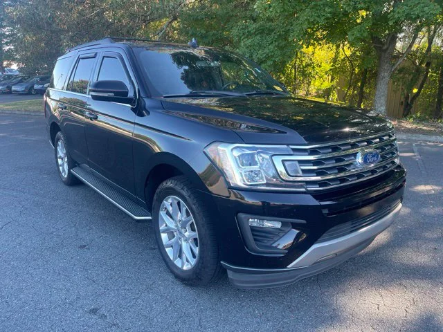 Used 2020 Black Ford XLT image 7
