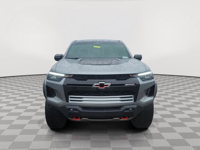 Certified Used 2025 Sterling Gray Metallic Chevrolet ZR2 image 8