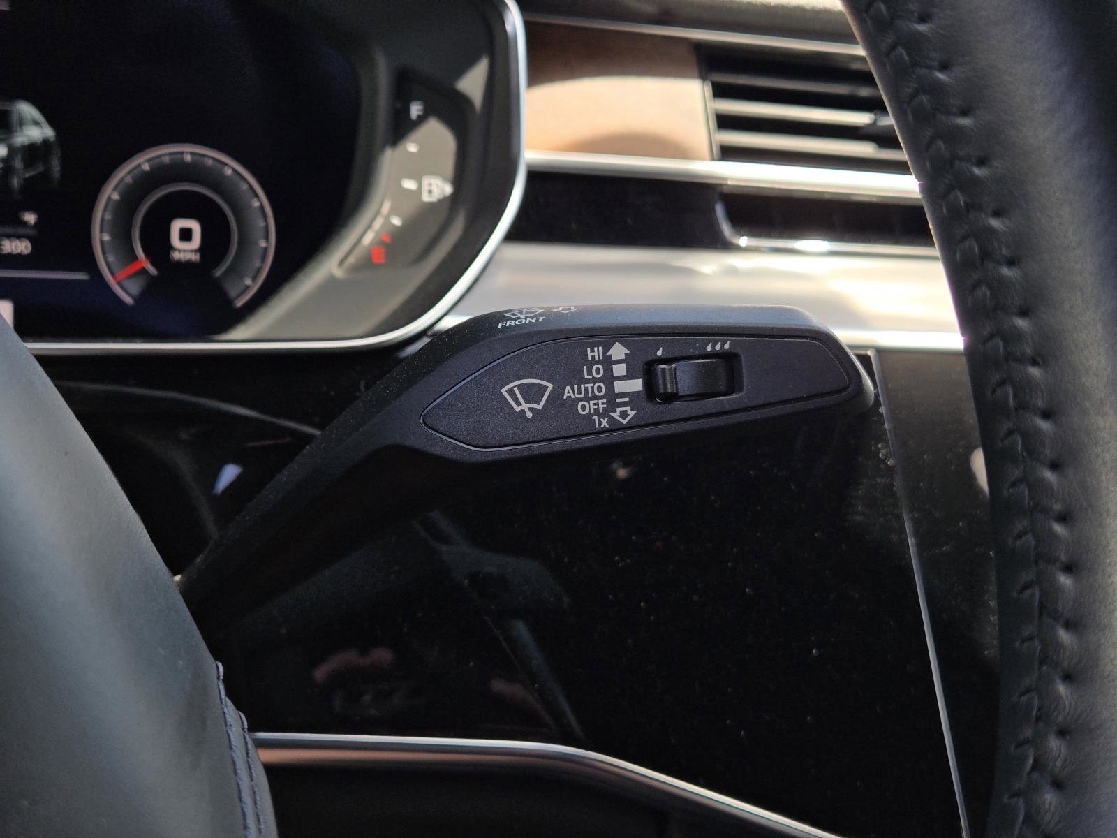 Used 2020 Black Metallic Audi 4.0 image 34