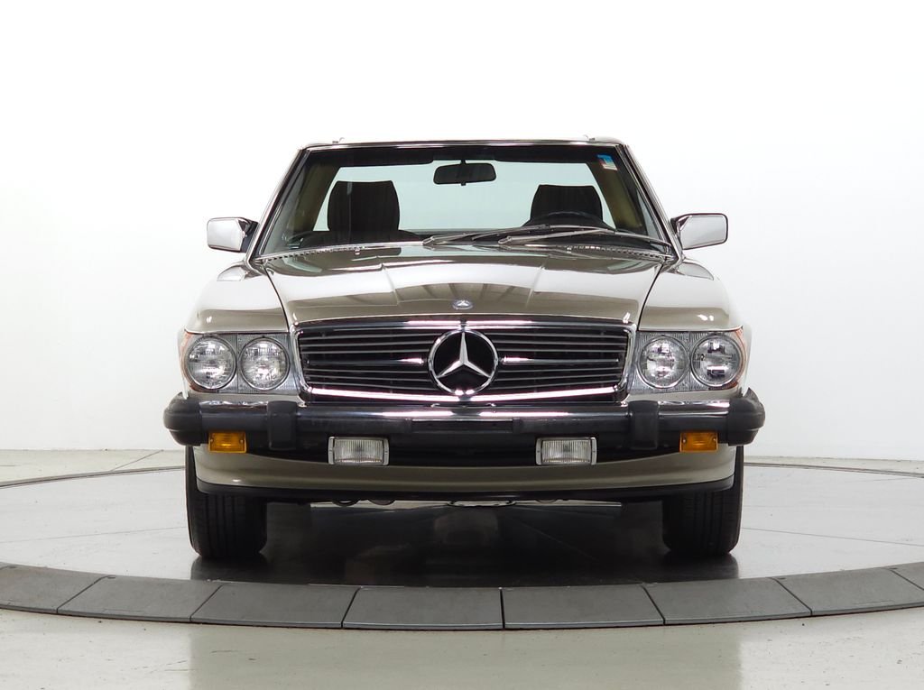 Used 1987 Gold Mercedes-Benz 560 SL image 12