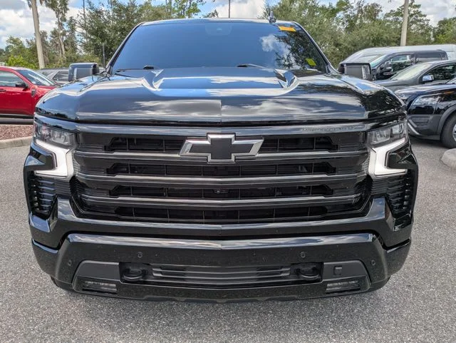 Used 2024 Black Chevrolet High Country image 8