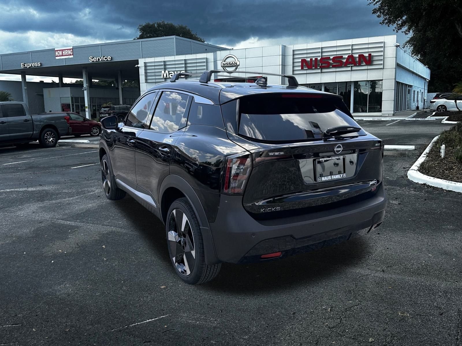 New 2026 Nissan Kicks SR 4D Sport Utility