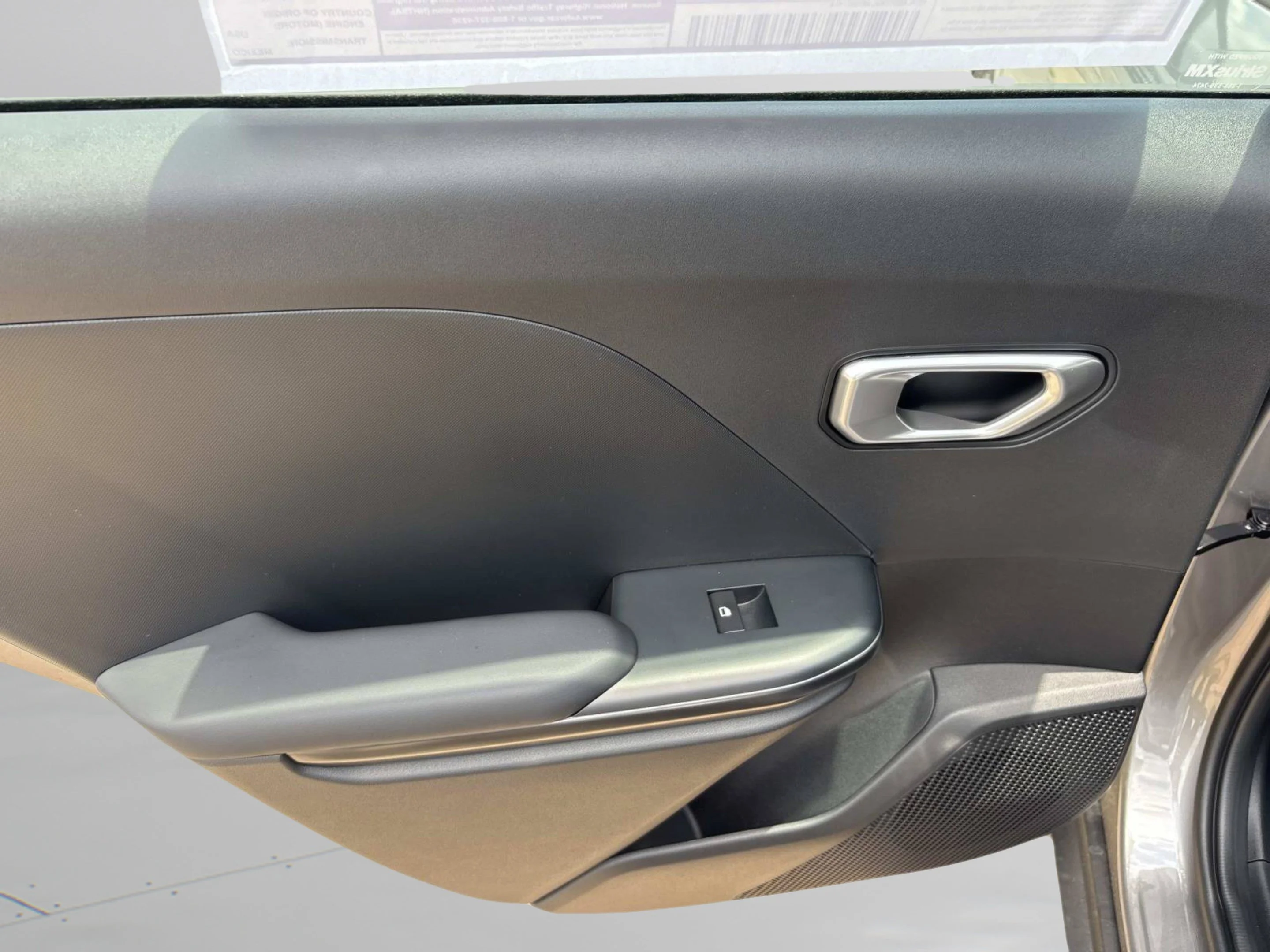 New 2026 Steel Gray Kia LXS image 17