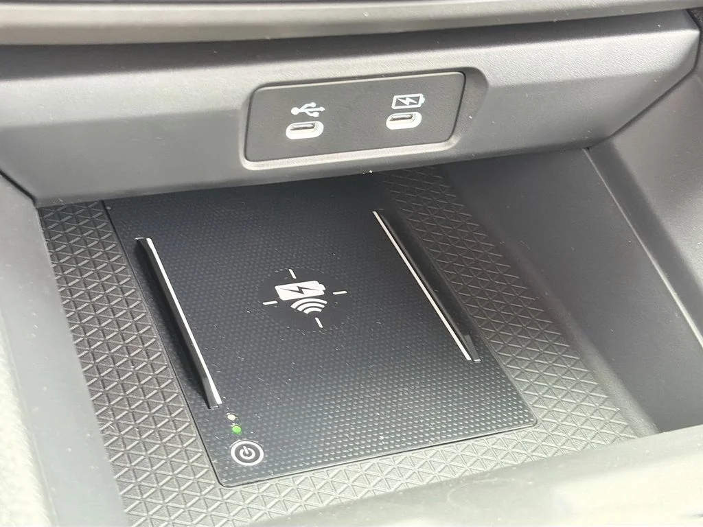 New 2026 Meteorite Gray Metallic Honda SE image 13