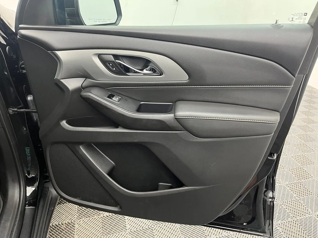 Used 2023 Black Chevrolet LT Leather image 33