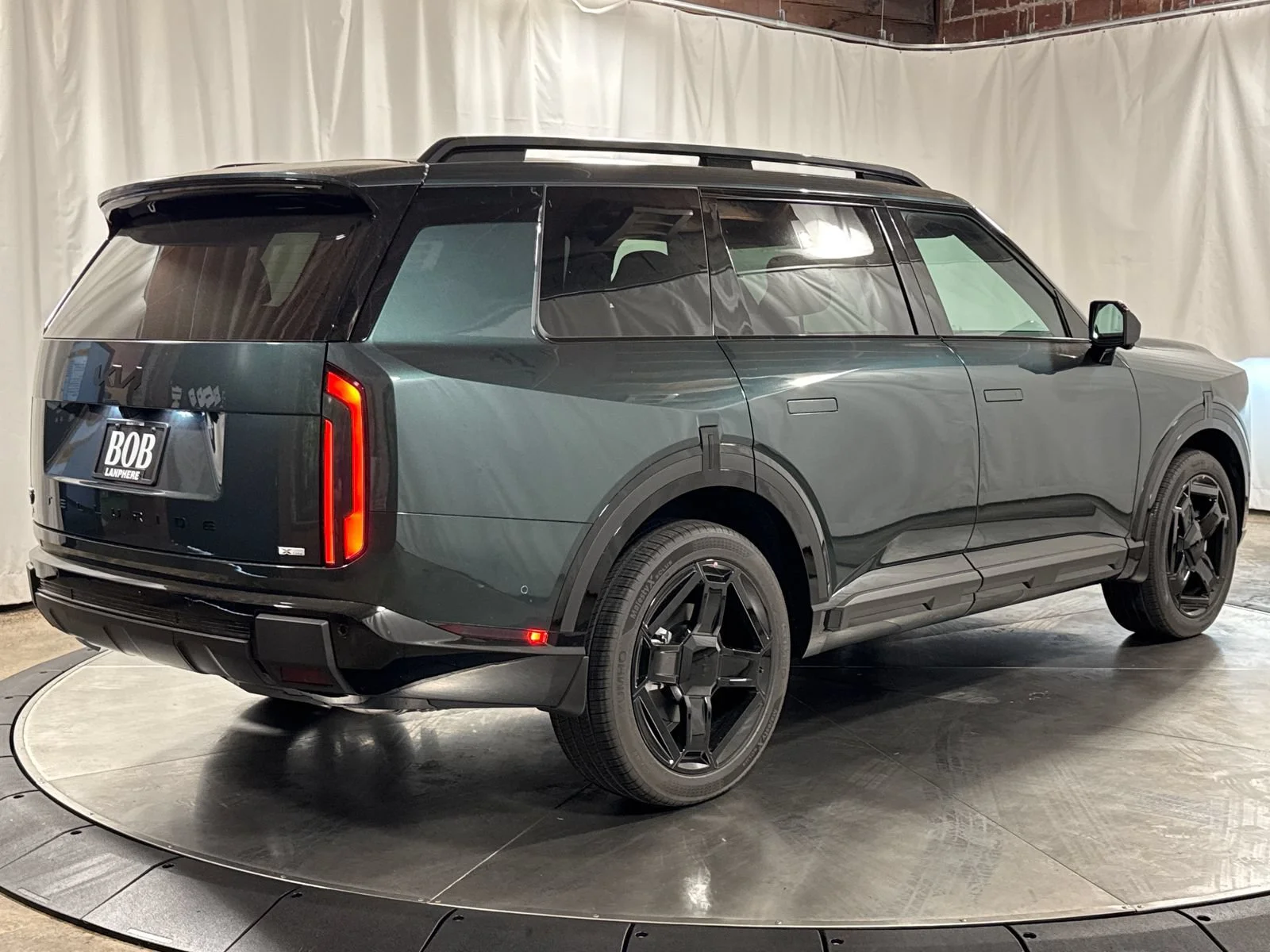 New 2027 Black Jade Green Kia X-Line SX Prestige image 10
